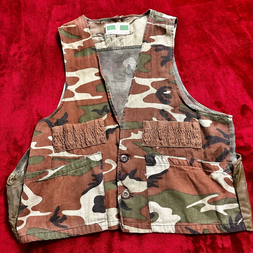 Game Winner Sportswear Mens Camo Hunting Vest Mesh Back Shell Loops Small Medium